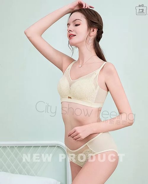 都市新感觉 内衣写真的隐秘与性感表达